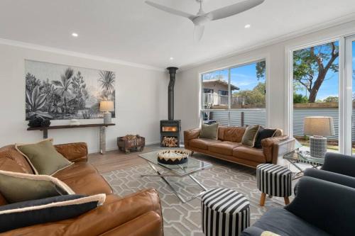 Callala Bay House | Experience The Quarterdeck: 4-Star Oceanfront Getaway