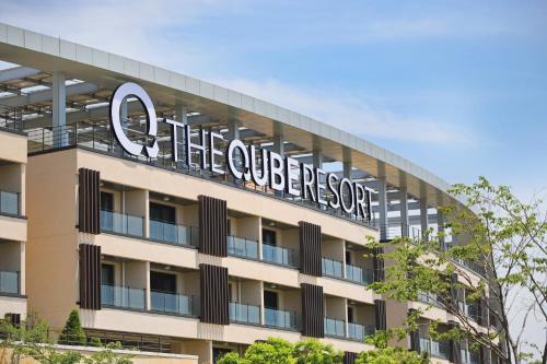 Seogwipo City Resort | Discover The Qube Resort Jeju: Family-Friendly Getaway