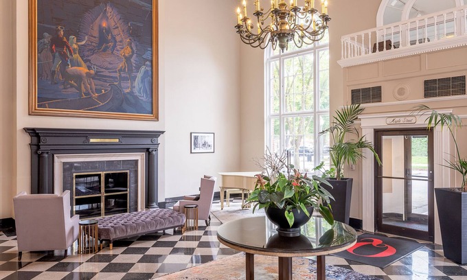 Glens Falls Hotel | The Queensbury Hotel: Top-Rated Escape with Pool & Spa