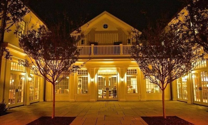 Quogue Hotel | Discover The Quogue Club: Guest Rated 9.8 & Spa Amenities