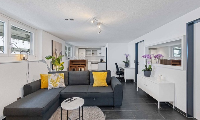 Obergosgen Apartment | Family-Friendly The R Apartment Froburg with Parking & Golf