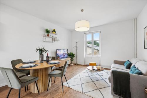 Gundeldingen Apartment | Family-Friendly Retreat at The R Apartment Otilia