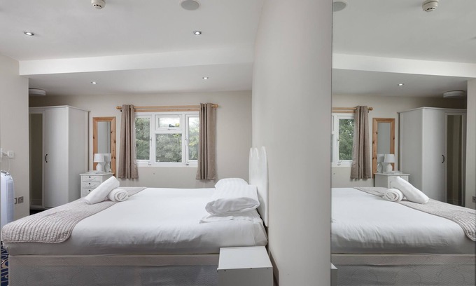 Desborough Hotel | Budget-Friendly Stays at The R Inn Hotel with Breakfast