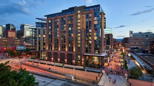 Ballpark Hotel | Discover The Rally Hotel at McGregor Square - 4-Star Retreat