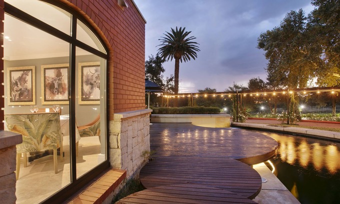 Tshwane House | Discover The Rasmus: 5-Star Comfort with Family-Friendly Amenities