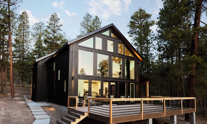 Alpine Cabin | Mountain-View Retreat: The Raven House, Sleeps 10