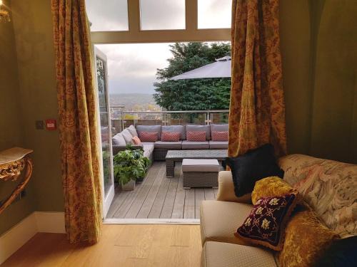 Lincoln Apartment | Experience The Rector's Retreat at the Old Vicarage