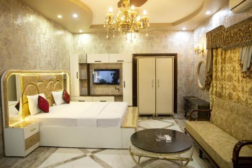 D.H.A. House | The Red Tree II Executive Guest House