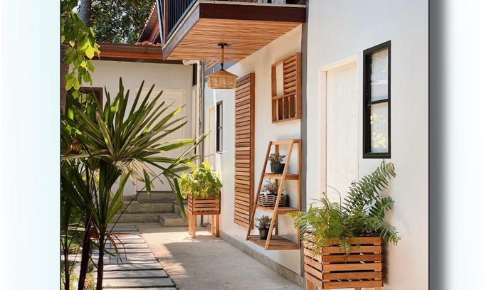 Satun Hotel | Ideal Stay at The Reef Hotel & Studios with Breakfast Included