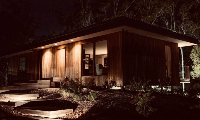Booroobin House | Discover The Refuge - Valley View with Kitchen Access