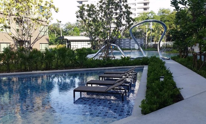 Cha-am Apartment | Relaxing Room with Pool Access at Rain Resort Condominium
