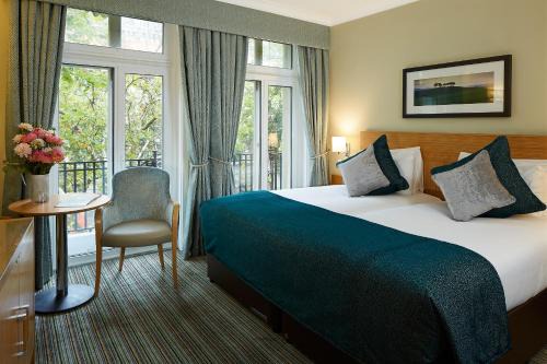 Brompton & Hans Town Hotel | Relaxing Oceanfront Retreat at The Rembrandt Hotel