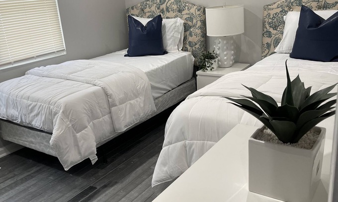 Frankford House | Discover The Remix Quarters: Family-Friendly Getaway