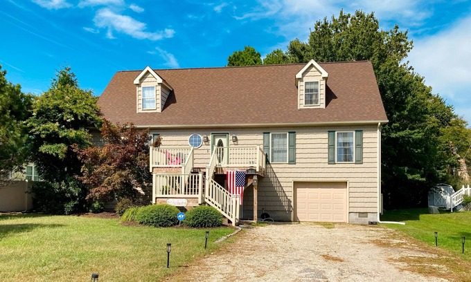 Cedar Neck House | Pet-Friendly Getaway with Ocean Views & Fenced Yard