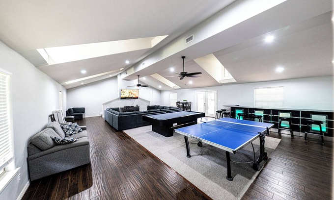 Pottsboro House | Explore The Retreat at Lake Texoma: Guest Rated 9.8/10