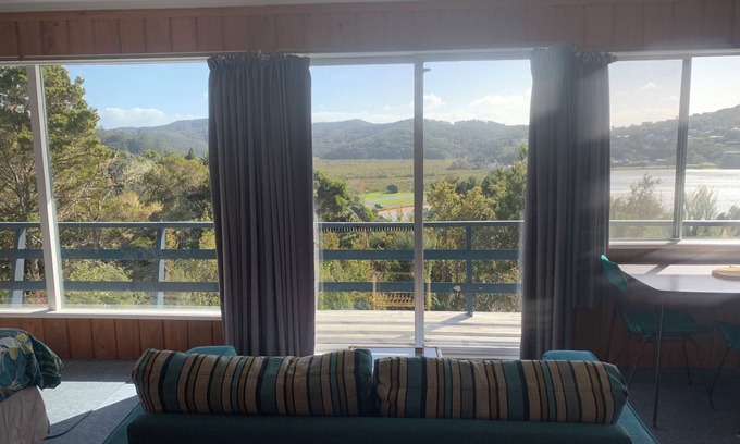 Paihia Hotel | The Retreat Bay of Islands