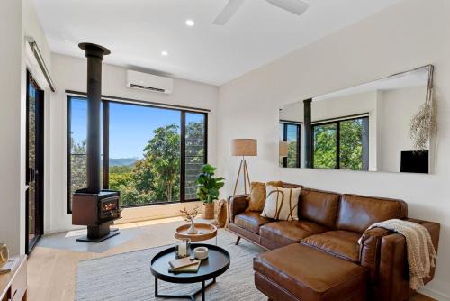 Booroobin Villa | Delightful Stay at The Ridge: 1 Bedroom Villa Awaits