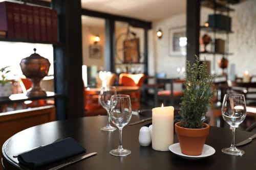 Coltishall Hotel | Pet-Friendly Getaway at The Rising Sun - Rated 9/10!