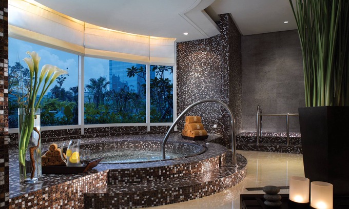 Sudirman Central Business District Hotel | Elegant Retreat at The Ritz-Carlton Jakarta, Pacific Place