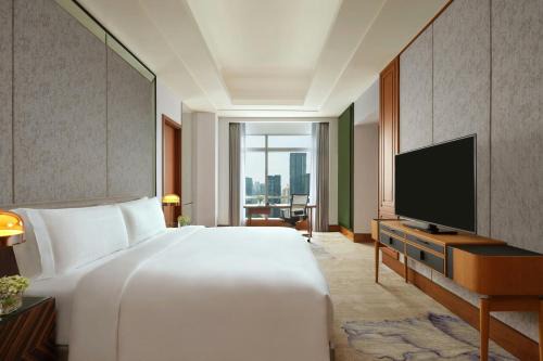 Sudirman Central Business District Hotel | Experience The Ritz-Carlton Jakarta, Pacific Place: 5-Star Elegance
