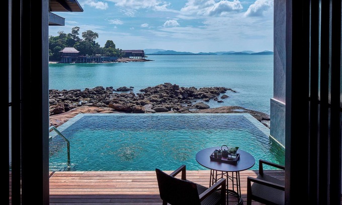 Kuala Teriang Hotel | Experience The Ritz-Carlton, Langkawi: Top-Rated 5-Star Oasis