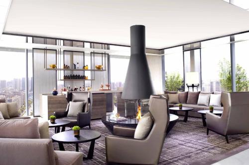 Yanta Qu Hotel | Elegant Escape at The Ritz-Carlton, Xi'an - 5 Star Excellence