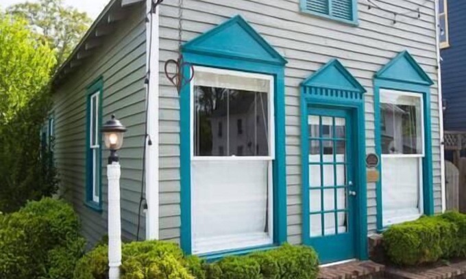 Sperryville House | Top-Rated River Cottage: Family-Friendly Stay on Main Street