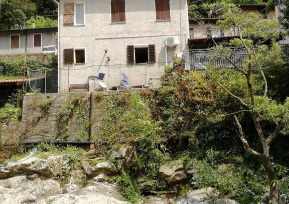 Agaggio Inferiore House | Pet-Friendly Retreat at The River House – 10/10 Guest Rated