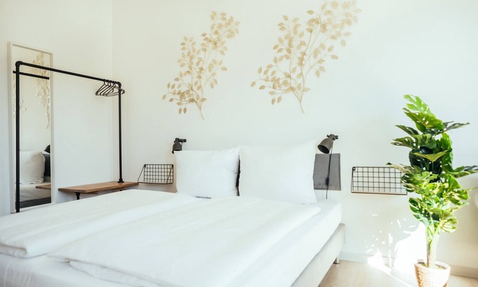 Neukoelln Apartment | Comfortable Stay at The Rix Studio near SBahn Neukölln