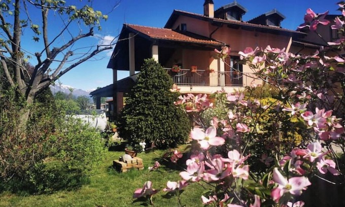 Favria House | Relax in Nature at The Robin's Garden, Piedmont Countryside