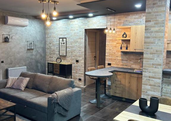 Reggio nell'Emilia Apartment | Discover The Rooftop: Family-Friendly Retreat with Great Reviews