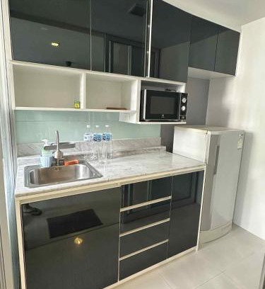 Bang Chak Apartment | The Room Sukhumvit 64 Punnawithi