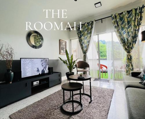 Bukit Tinggi Apartment | Discover The Roomah: 4-Star Stay with a 9/10 Rating
