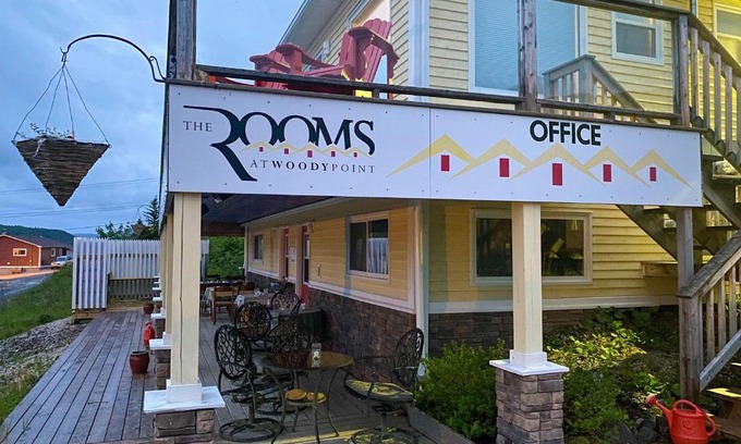 Woody Point Hotel | Experience The Rooms at Woody Point: 5-Star Excellence