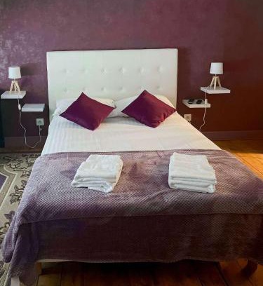 Arcomps House | Relaxing Stay at Les Chambres De Vilmorais - 10/10 Rating