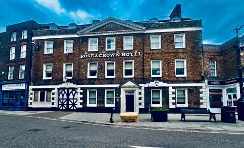Wisbech Hotel | Budget-Friendly Stay at The Rose And Crown Hotel