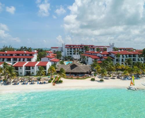 Zona Hotelera Resort | Experience The Royal Cancun All Villas Resort by the Ocean