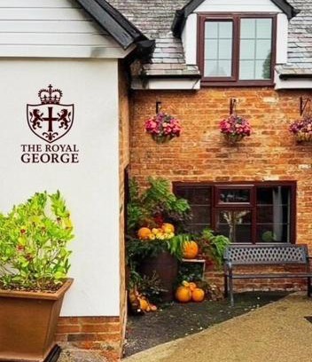 Cottingham Bed & Breakfast | The Royal George
