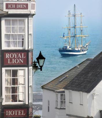 Lyme Regis Hotel | Experience Comfort at The Royal Lion Hotel with Pool & Hot Tub