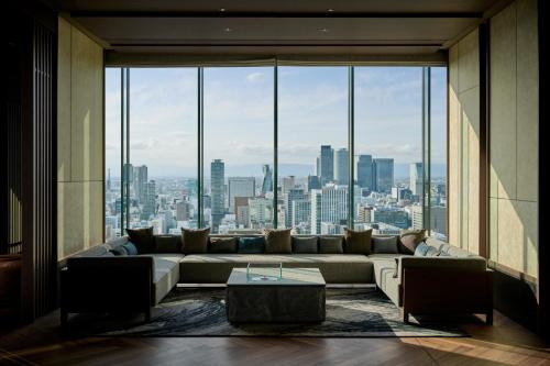 Sakae Hotel | Discover The Royal Park Hotel Iconic Nagoya - 4-Star Comfort