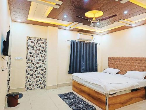Gaya Hotel | Pet-Friendly Retreat at The Royal Sahdeo Venue