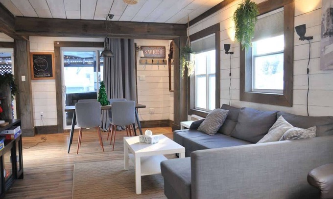 Rouyn-Noranda Apartment | The Rustic Loft & Spa