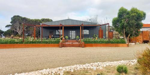 Dudley West House | Experience Ocean View Bliss at The Rusty Kangaroo Retreat