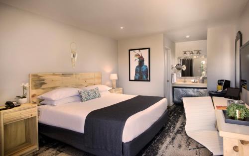 South Capitol Hotel | Oceanfront Escape at The Sage Hotel: Pet Friendly & Poolside