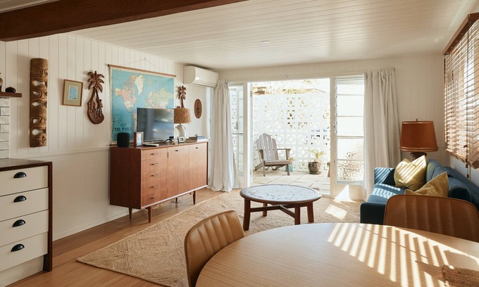 Yamba House | Experience The Sailors Bungalow with Pool and Breakfast