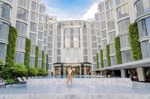 Bang Kho Laem Hotel | Experience The Salil Hotel Riverside Bangkok with Spa & Pool