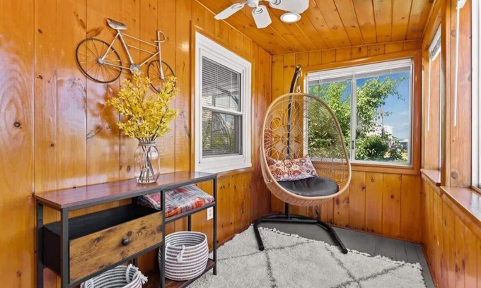 Hampton House | Pet-Friendly Retreat at The Salty Dog with Ocean Views