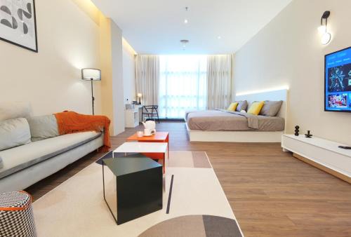 Taman Bukit Pantai Apartment | Stylish Stay at The Sandstone - Bangsar Trade Centre