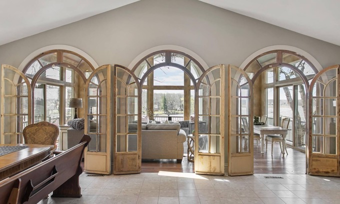 Saugatuck House | Top-Rated Saugabuck House | Lakefront Retreat Near Downtown