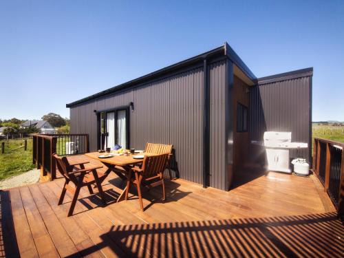 Dyerville House | Unforgettable Views at The Savvy Retreat - Guest Rated 9.5